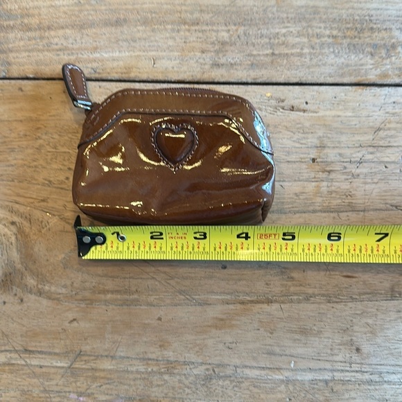 Brighton Brown Patent Coin Purse – Cute & Compact – Good Condition - Picture 3 of 6